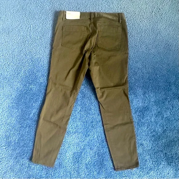 Loft Petites NWT Olive Green Marisa Skinnny Pants with Zippers Size 8P - Picture 3 of 11